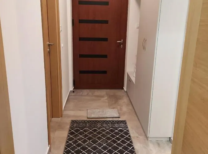 아파트 Grey 즐라티보